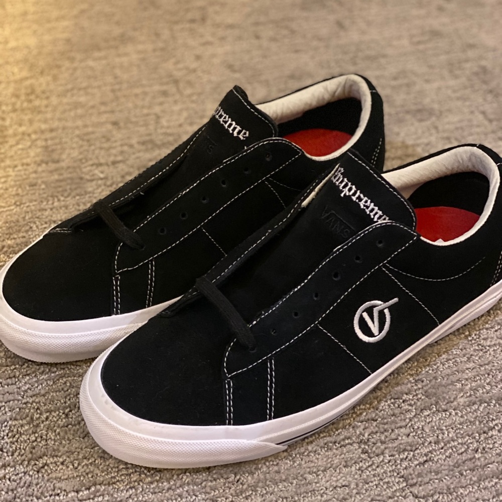 Supreme Vans